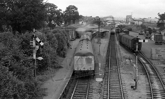 DMU Class 120 1970c Yeovil Pen Mill