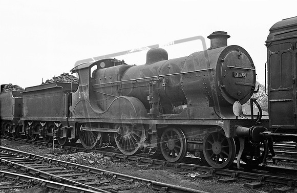 31760 1950s Tonbridge shed