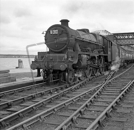 45731 1961-07-29 Stranraer Harbour