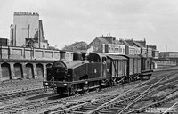 68931 1954-06-14 Holloway Bank