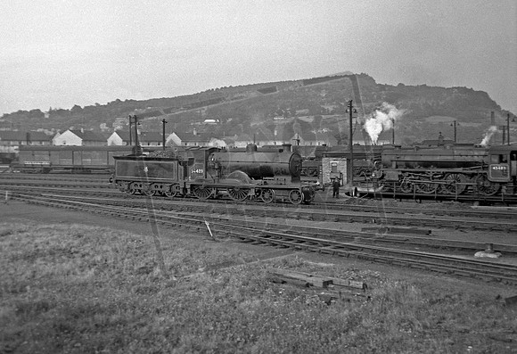 54489 1960s Perth South shed