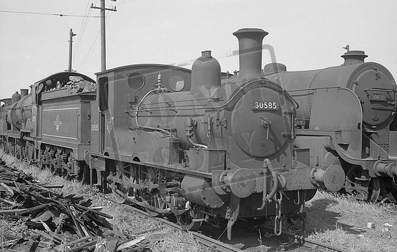 30585 1960-09-11 Eastleigh