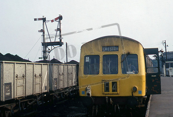DMU class 101 1973-08-23 Shrewsbury