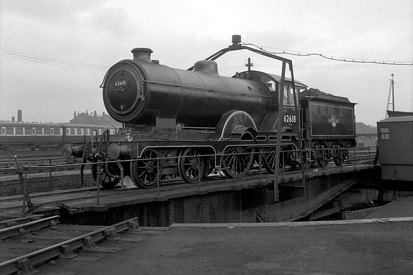 62618 1957 Stratford