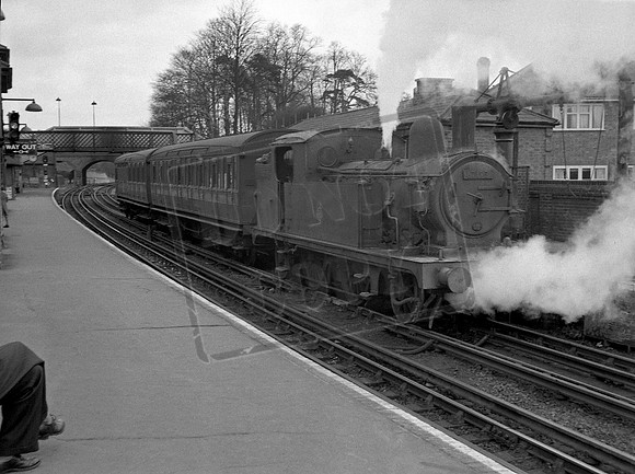 67193 1956-04-01 Epping