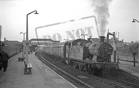 6680 1963 Bridgend