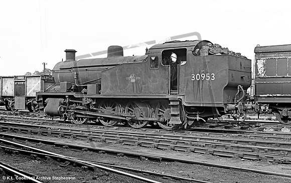 30953 1958-08-31 Templecombe shed