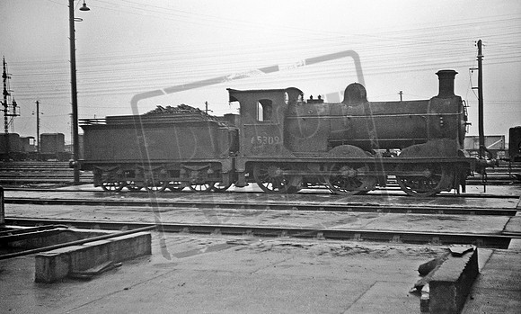 65309 1963 Bathgate shed