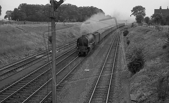 60125 1961-07-20 St Neots