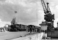 1368 1957-07 Weymouth Quay