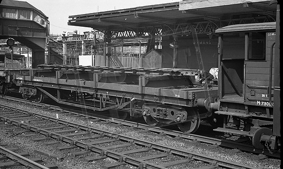 Bogie bolster 1961c Coventry-ROneg-1612-472-244