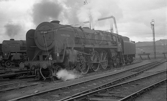 70042 1964c Crewe North-ROneg-1612-474-114