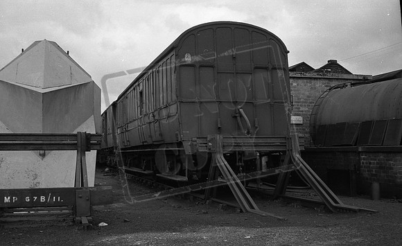 Coach 1965 Hurlford-ROneg-1612-480-061