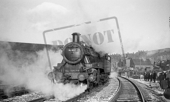 46437 1966-12-03 Bacup Rossendale Forester Railtour-ROneg-1612-488-216