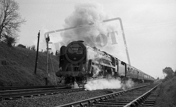 70004 1966-11-12 Wilmcote LCGB Shakespearian railtour-ROneg-1612-488-285