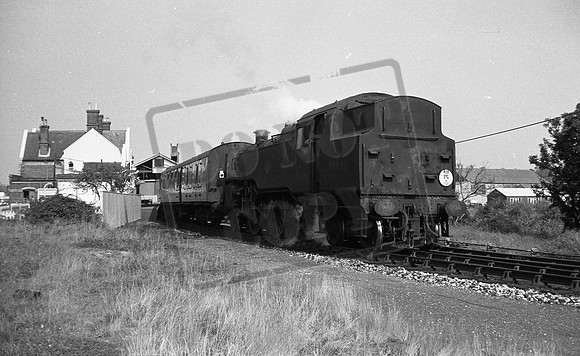 80032 1967 Lymington Town-ROneg-1612-488-181