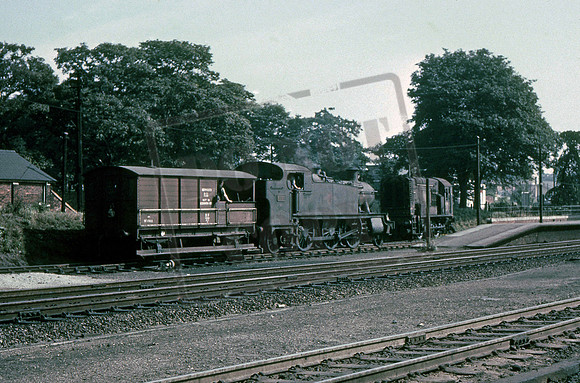 6107 1964-08-27 Basingstoke