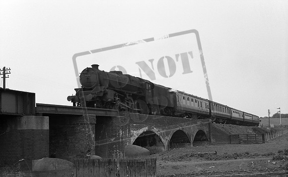 44836 1960-05-11 Wellingborough