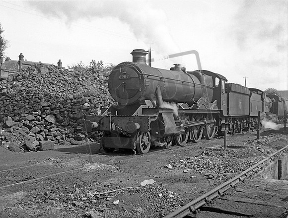 6989 1950s Bournemouth shed