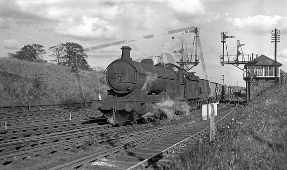 63439 1957-10-11 South Pelaw