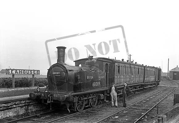 68089 1951-10-10 Seahouses