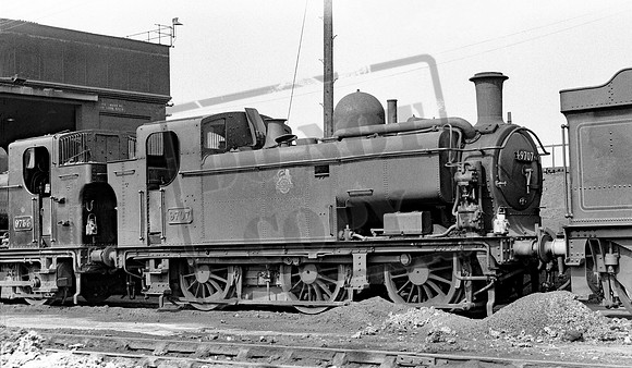 9707 1963-04-07 Old Oak Common