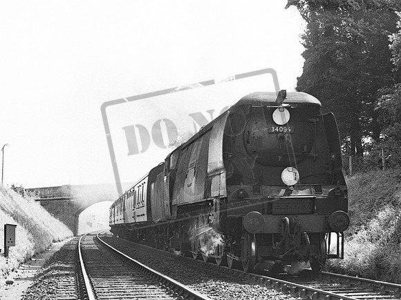 34094 1963-08-08 Salisbury