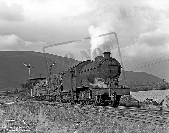 65929 1965-09 near Alloa