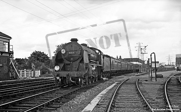 30839 1962-08-24 Redbridge