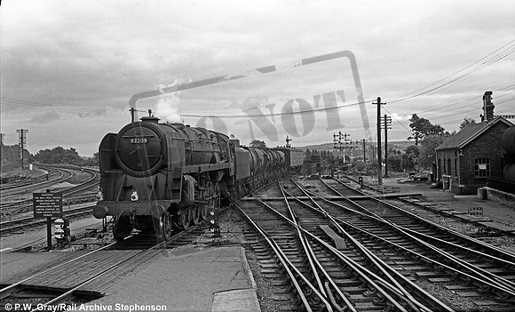92209 1959-08-01 Exeter St Davids