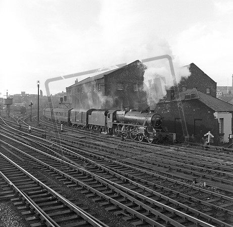 44767 1960s Wigan North Western