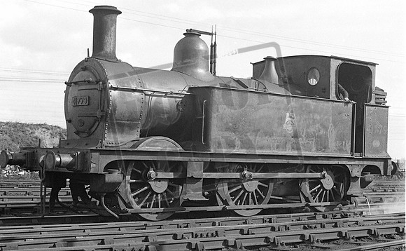 41779 1950s Doncaster shed