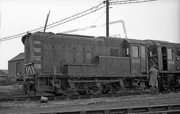 15100 1964-05-31 Swindon shed