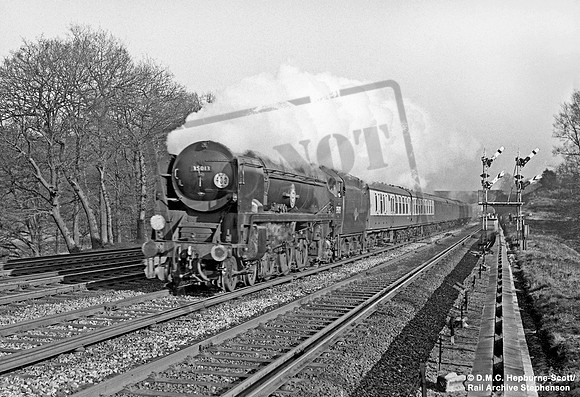 35013 1967-02-05 Weybridge