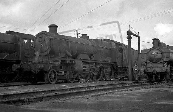 4062 1956-05 Laira