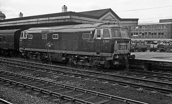 D7037 1962c Cardiff General