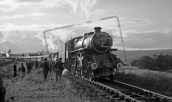 43000 1966-10-02 Woodburn