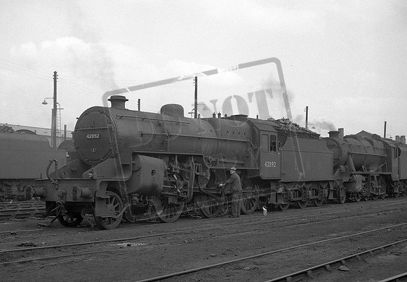 42892 1954-06-20 Willesden