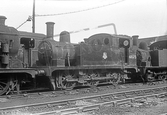 68375 1950s Stratford shed