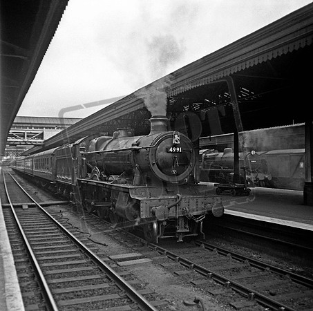 4991 1960s Exeter St Davids