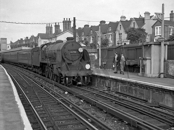 30799 1950s Gillingham