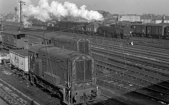 15211 1963 Norwood Junction