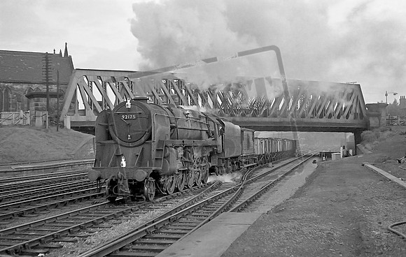 92175 1963-10-10 York Holgate