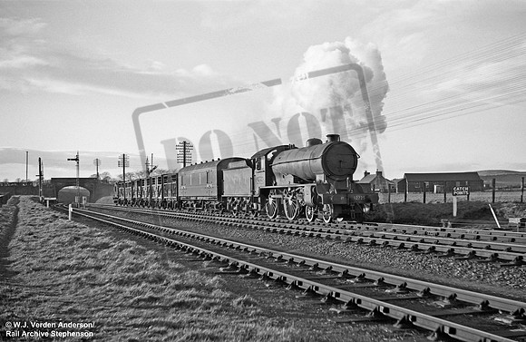62725 1950-04 Lochmuir