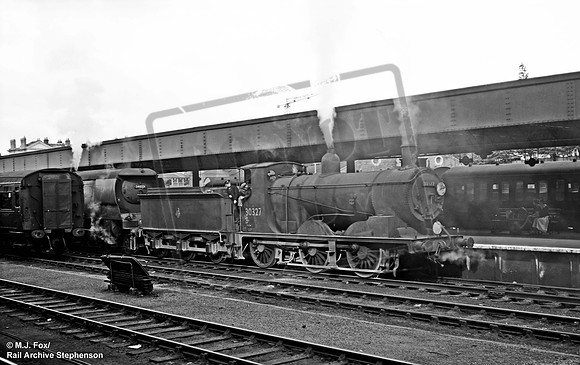 30327 1960-08-20 Exeter Central