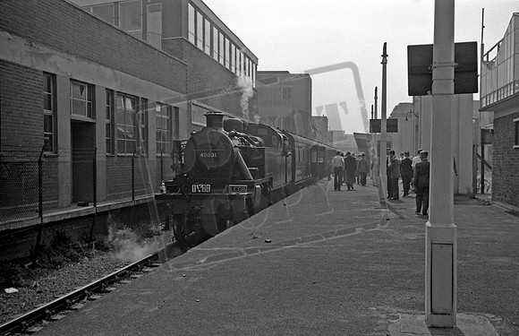 40031 1961-09-02 Wembley Stadium