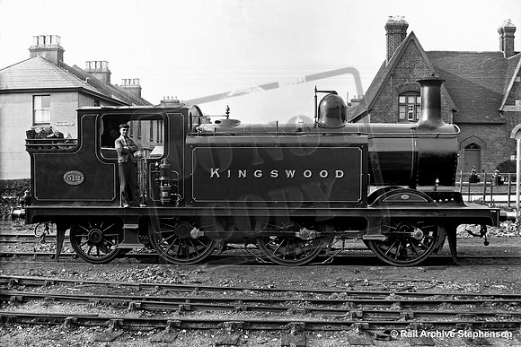 LBSC 512 1900s Littlehampton shed