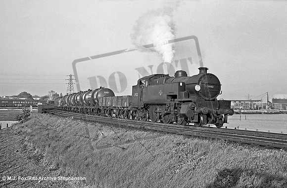 31922 1962-05-31 Redbridge