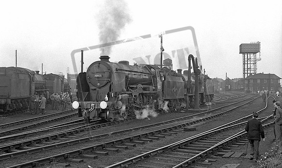 30925 1962-05-13 Darlington