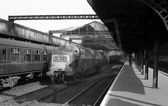 D9008 1960s Leeds Central